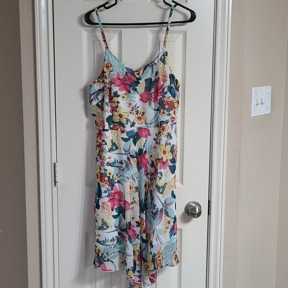 Venus floral strapless asymmetrical dress - Picture 1 of 4